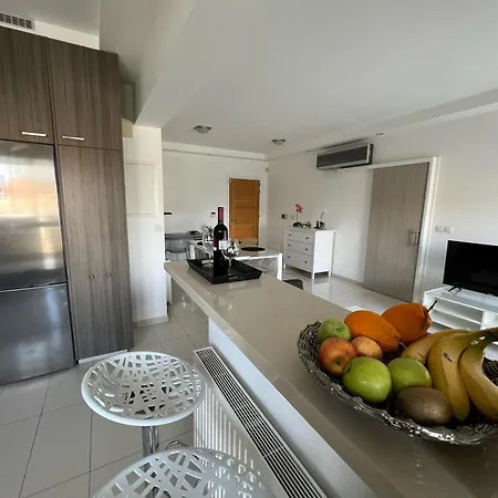 Majestic Boutique Apartment/2br Апартаменты Никосия